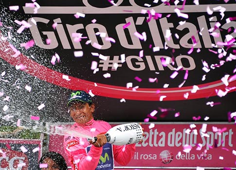 NAIRO QUINTANA finalmente raggiante di felicità al Giro d'italia - Photo 16a tappa del Giro d'Italia © La Presse/RCS Sport